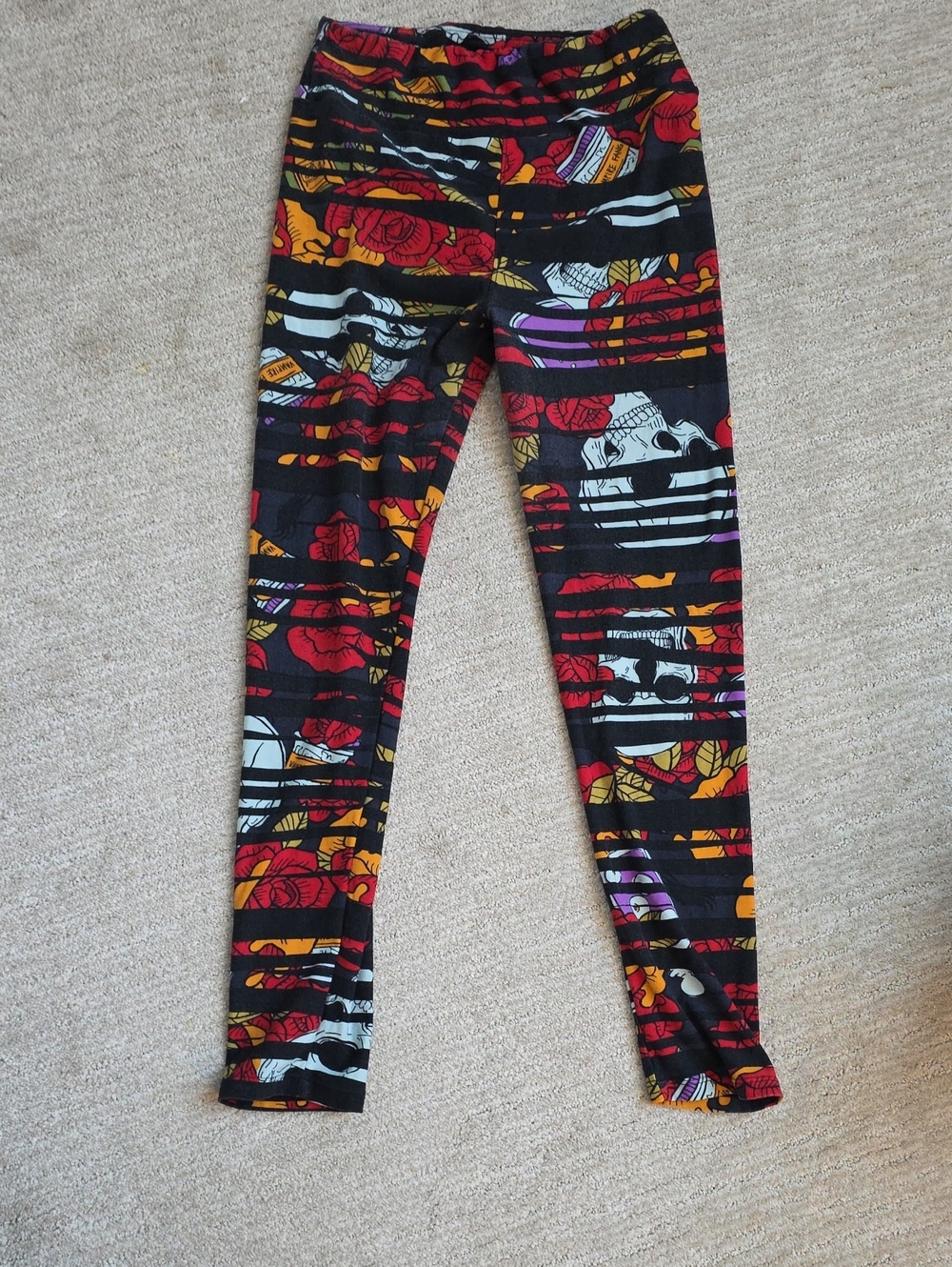LuLaRoe Halloween Black Floral & Skull Striped Leggings